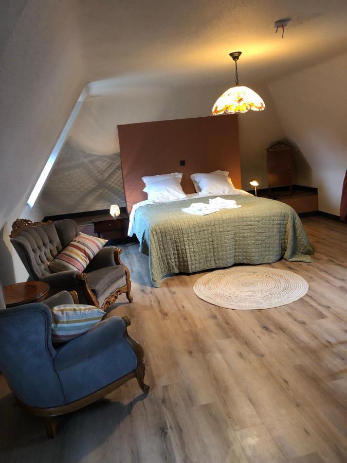 Bed and Breakfast La Posterie à Renaix Extérieur photo